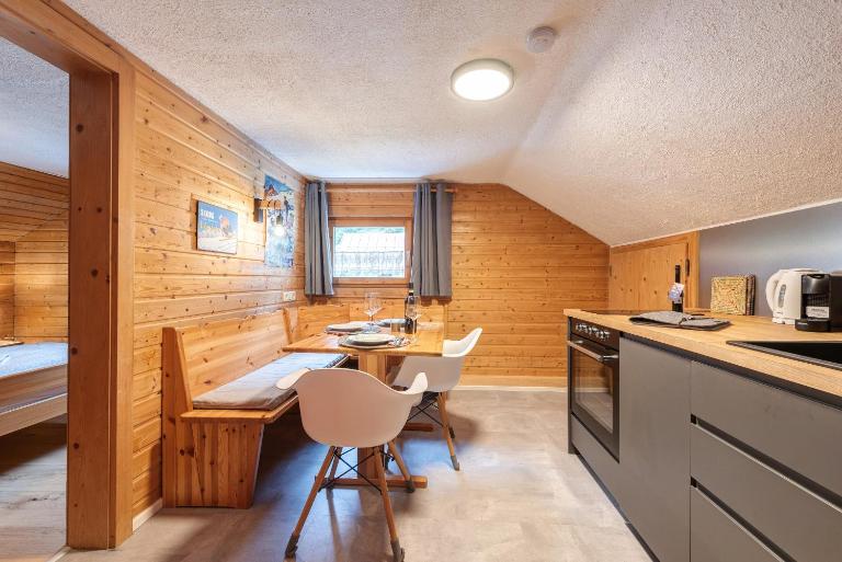 Chalet Stanzertal - Chambres d'hôtes Strengen