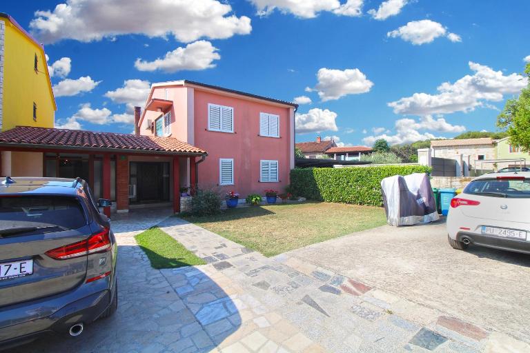Apartment Pula 2281 - Ferienwohnung Pula