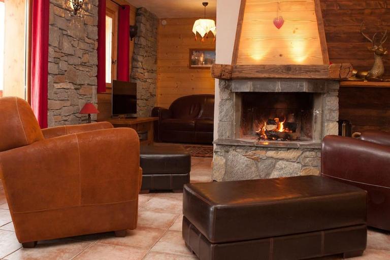 Montseti - 3 bedroom ski-in ski-out apartment - B&B Sainte-Foy-Tarentaise