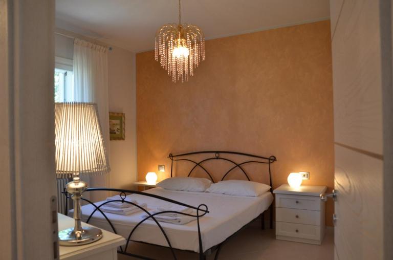 Elena Apartment - View Lake - Private Garage - B&B Bardolino
