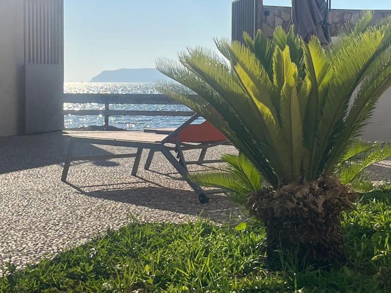 Appartamento MARE in Villa Giulia sul Mare - B&B Marausa