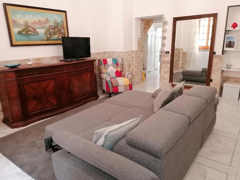 Centro Storico MARE FUORI - Bed and Breakfast Brindisi