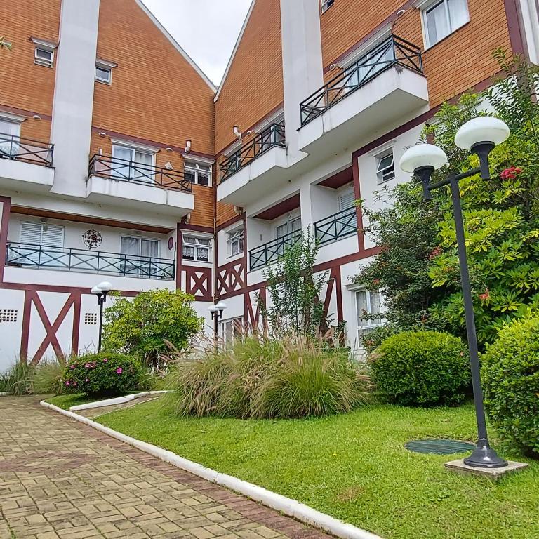 Apartamento Campos do Jordão - Centro Capivari - B&B Campos do Jordão