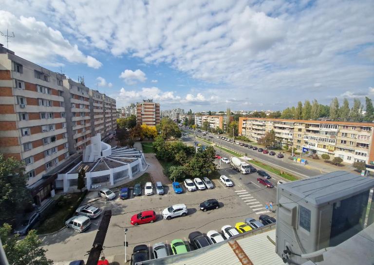 Studio Nefumatori Panoramic, self check in - B&B Craiova
