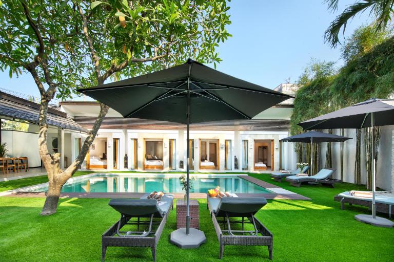 Best Location, 9 Bedr Pool Villa, Close To Beach - Ferienwohnung Seminyak