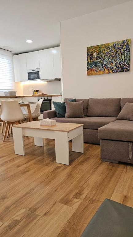 stylish apartment Marbella old town - Bed and Breakfast Marbella