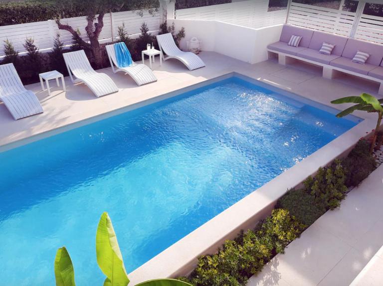 Apartment Adriana - B&B Supetar