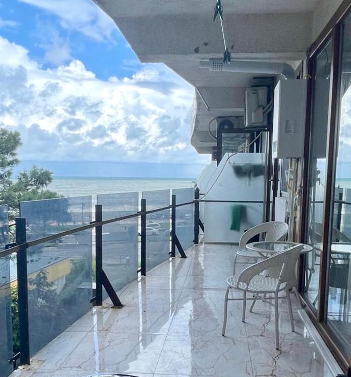 Daniel Sea View Apartment - B&B Batum