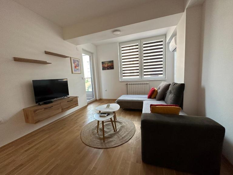 Golden Lux Apartments - Ferienwohnung Skopje