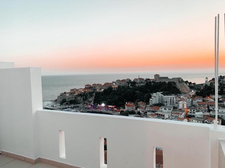 Apartments Cobaj - B&B Dulcigno