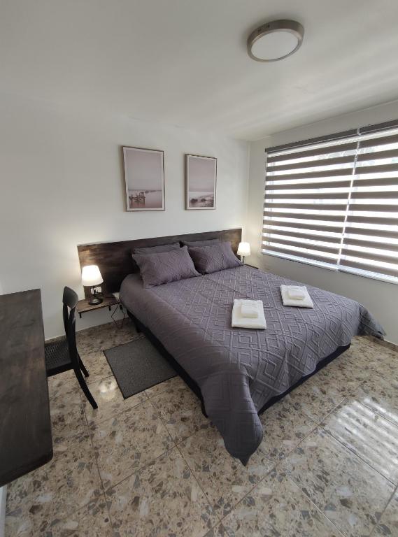 "Apartamento Blanco" en Centro de Baños - Chambres d'hôtes Baños