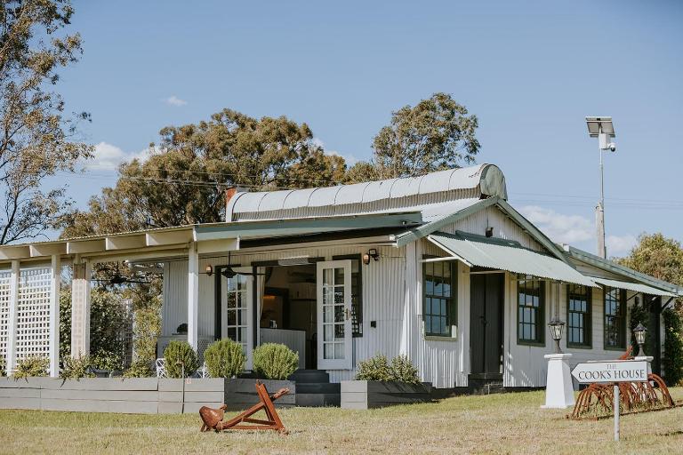 The Cooks House at Corunna Station - B&B Belford