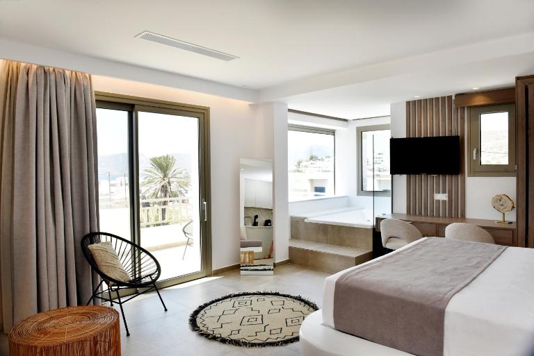 Anais Milos Suites - Chambres d'hôtes Adámas
