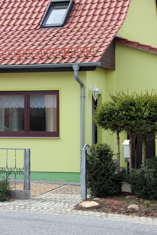 Ferienwohnung Nagel - Chambres d'hôtes Steinölsa