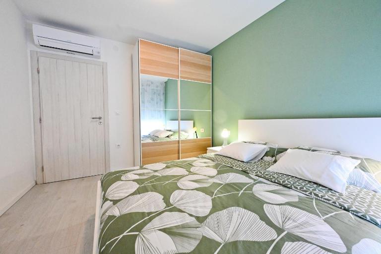 Blue&Green Apartments - Bed and Breakfast Zadar