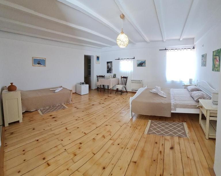 Dembelija Rooms - Chambres d'hôtes Virpazar