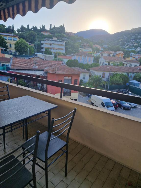 Studio avec grand balcon - Roquebrune Cap-Martin proche Menton et Monaco - Ferienwohnung Roquebrune-Cap-Martin