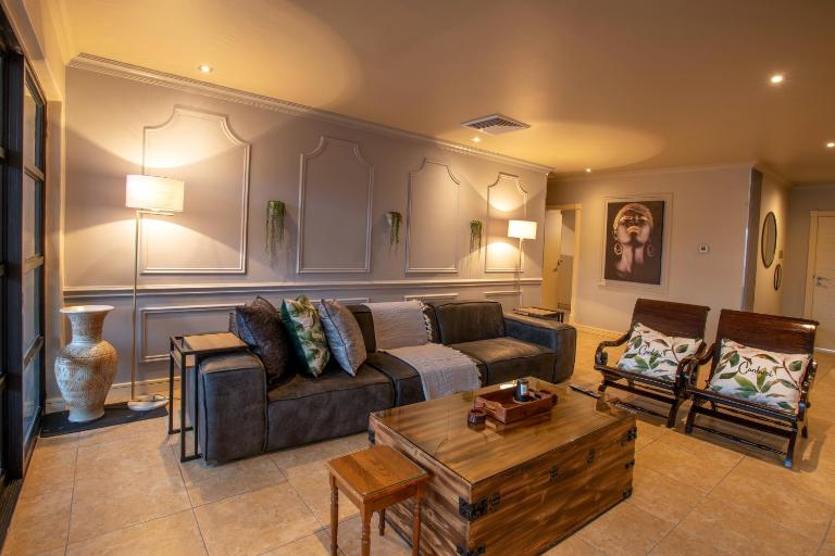 Penthouse Pleasure at Point Harbour - B&B Durban