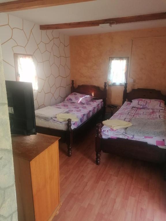 Brvnara Krin 3 - B&B Nova Varoš