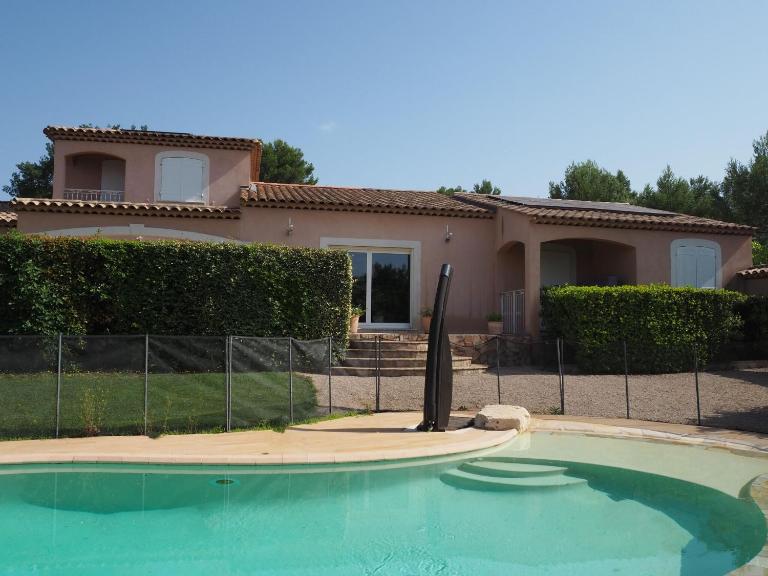 Premium villa with garden and pool, Lambesc - Ferienwohnung Lambesc
