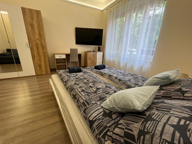 Albi Apartman - B&B Szeged
