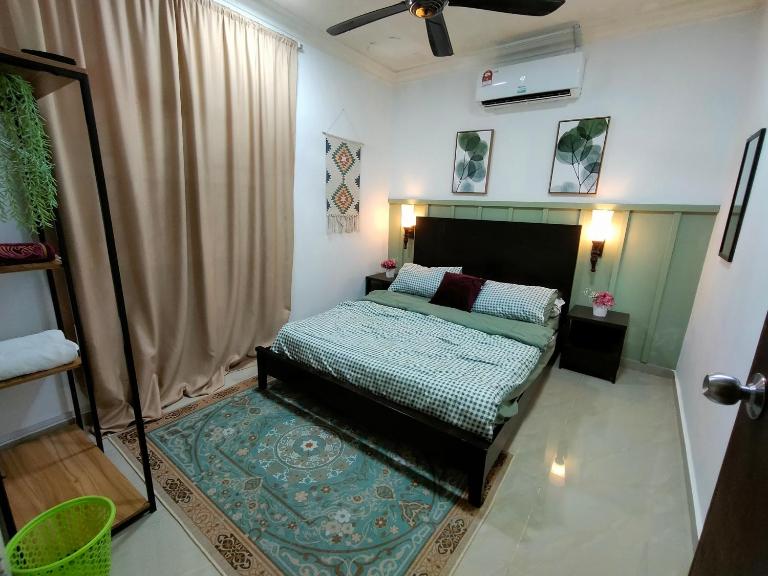 Mini Green Homestay - B&B Kulai