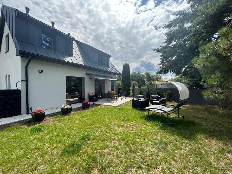 Koniec Świata dom 84m2 z balią i basenem na wyłączność - B&B Mikołajki