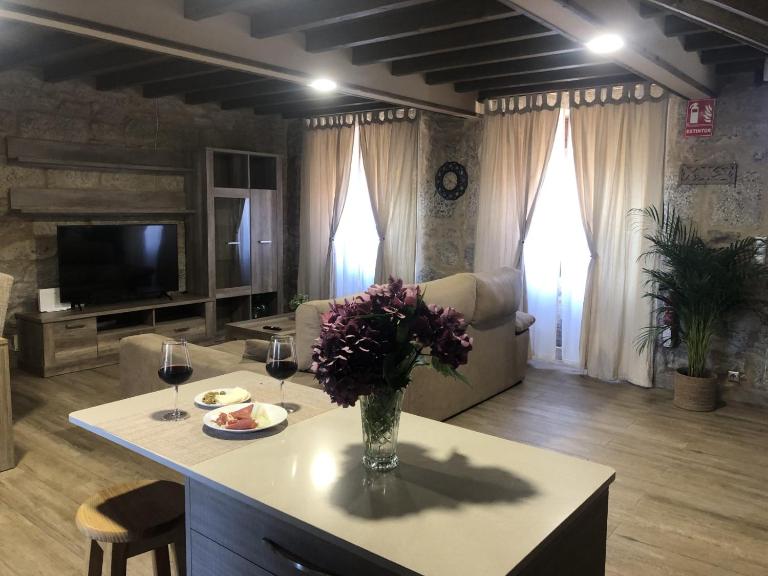 A Casa de Abaixo - Ferienwohnung Cuntis