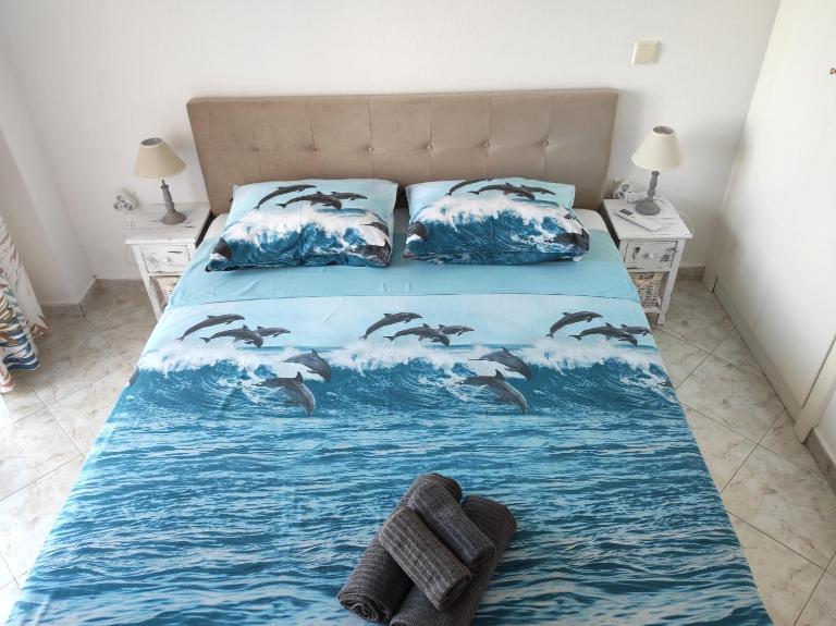 Sea Breeze II Apartment - B&B Peraía