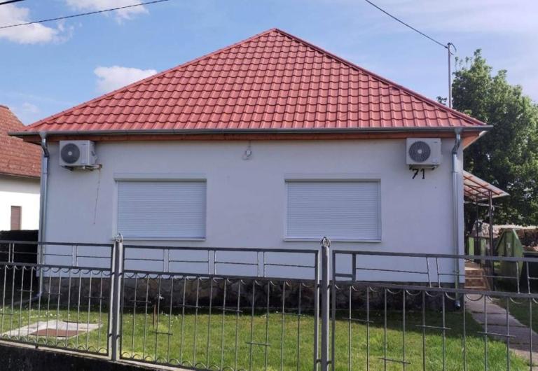 Valentina apartman - B&B Balatonmáriafürdő