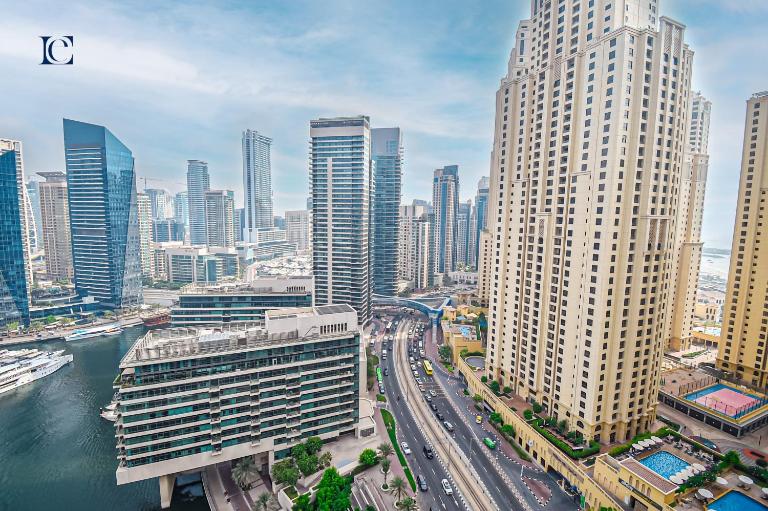 Luxury Escapes - Spacious Studio with Balcony & Marina View - Bay Central - Ferienwohnung Dubai