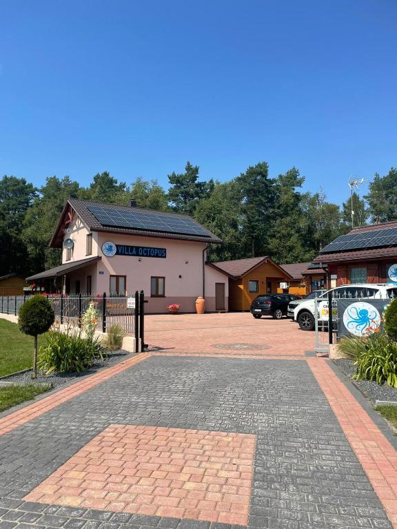 Villa OCTOPUS - B&B Dąbki