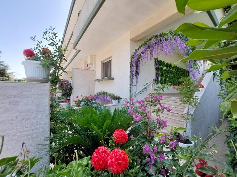 Casa di Sofia vicino Ospedale e Grotte - B&B Castellana