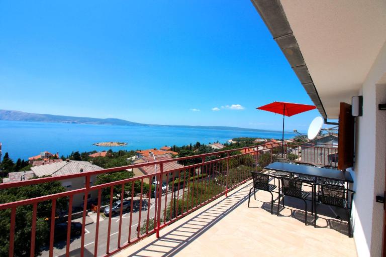 Apartments Manda - Bed and Breakfast Novi Vinodolski