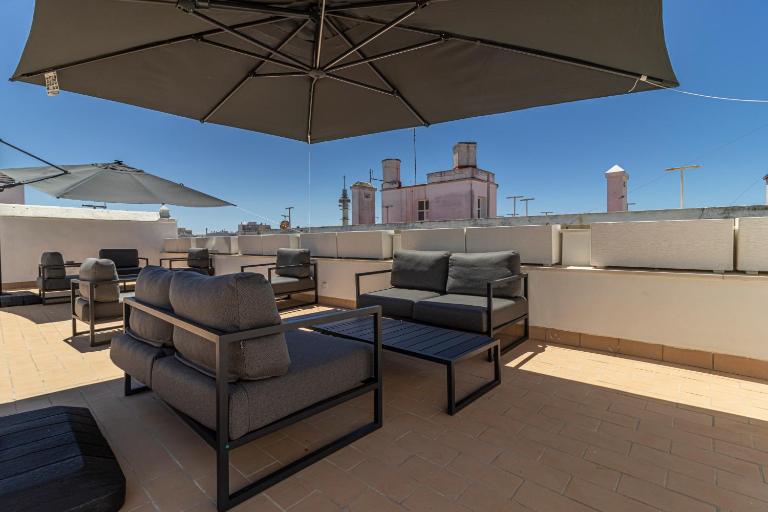 Allo Apartments San Roque 2ºA - Bed and Breakfast Cádiz