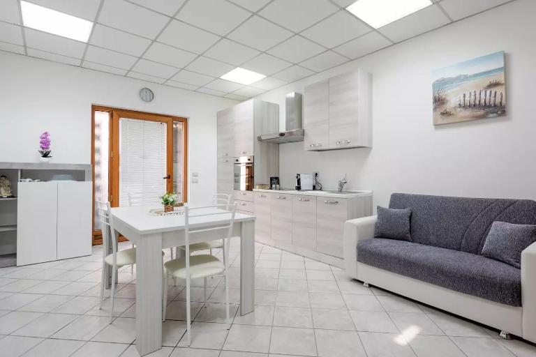 Saint Simplicio House - Chambres d'hôtes Olbia