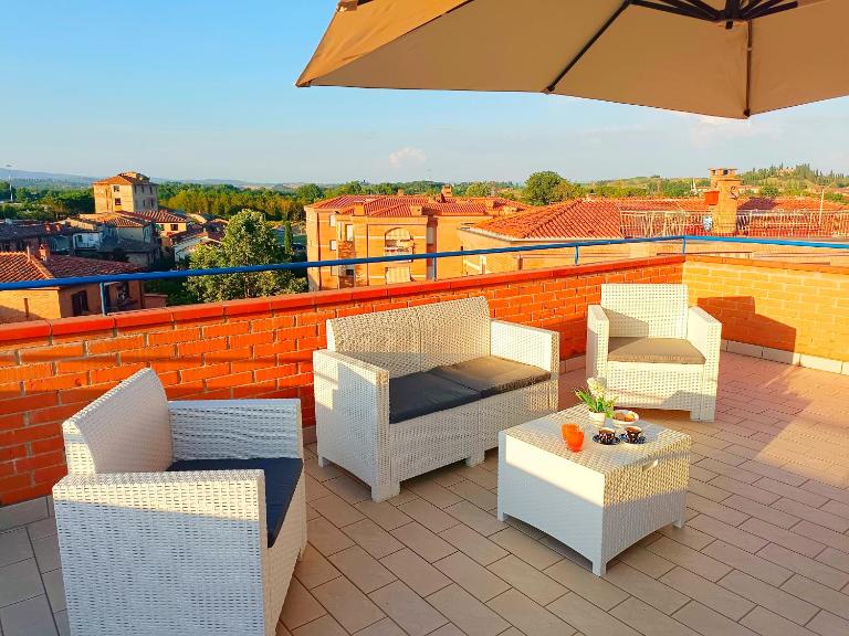[Siena] Appartamento con splendido terrazzo - B&B Presciano