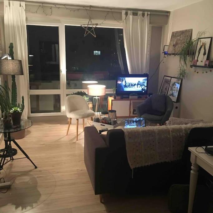 Bord de Loire - Île de Nantes (parking inclus) - B&B Nantes