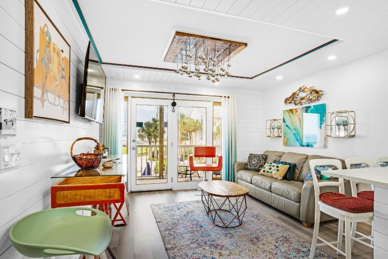 Summer Breeze 203 - Bed and Breakfast Destin