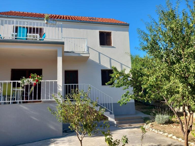 Apartman Lavandica - B&B Rogoznica