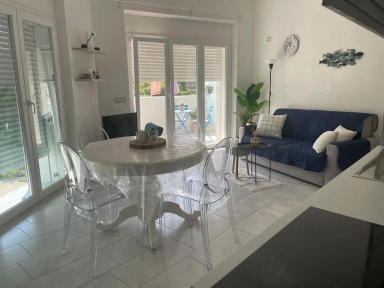 Appartamento a pochi metri dal mare - Ferienwohnung Calambrone