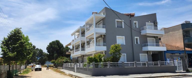 Sea Side Lux family appartment - Chambres d'hôtes Keramotí