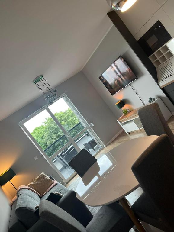 Apartament Nowoczesny w Centrum Torunia/podziemny parking i winda - B&B Toruń