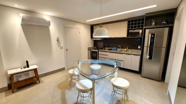 Loft Amplo e Aconchegante c/ Quarto Privativo - Bed and Breakfast Campo Grande
