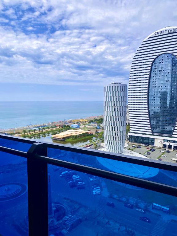Orbi Panorama Sea ​​view - B&B Batumi