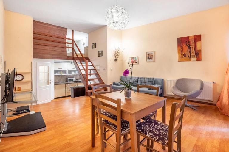 Apartment Above the Source - Ferienwohnung Karlsbad