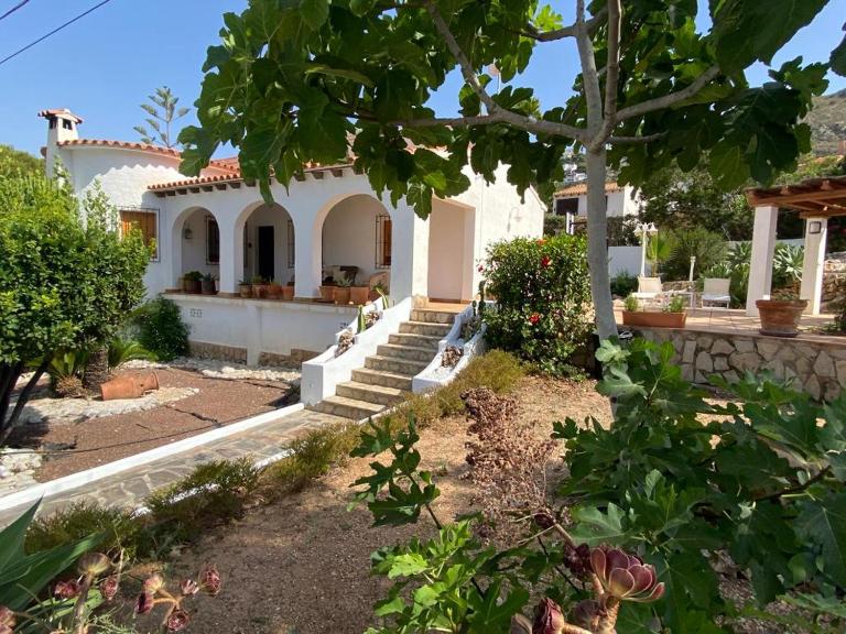 Villa del Sol - 400m walking distance from El Portet Beach - B&B Teulada