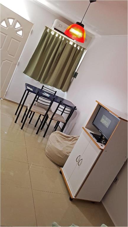 Monoambiente-Wifi 100mb-TvCable-Centro San Rafael Segovia - B&B San Rafael