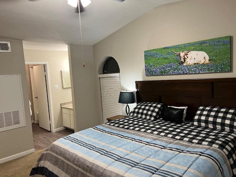 Beautiful 1-bedroom Townhome with nice amenities - Chambres d'hôtes Houston