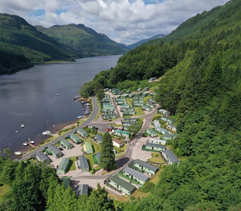 Loch Eck Holiday Park - B&B Coirantee